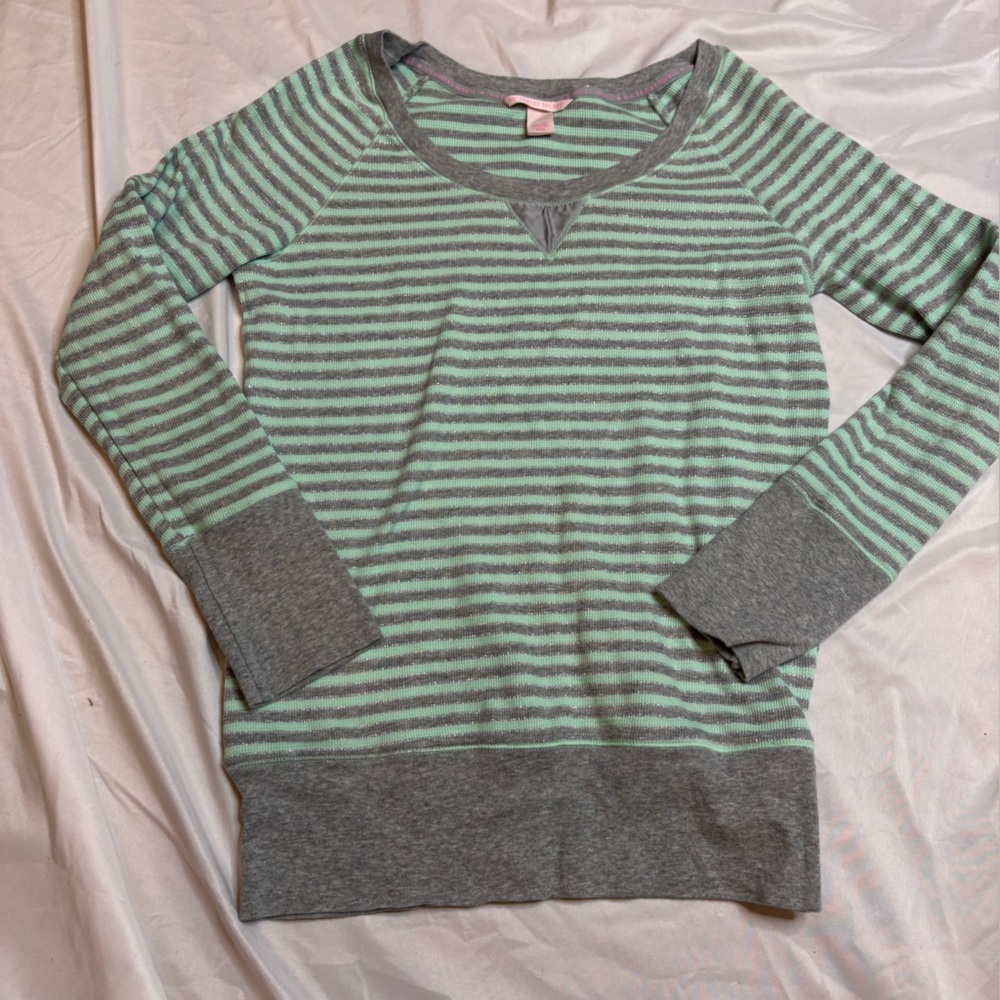 Sold - Picture 1 of 4